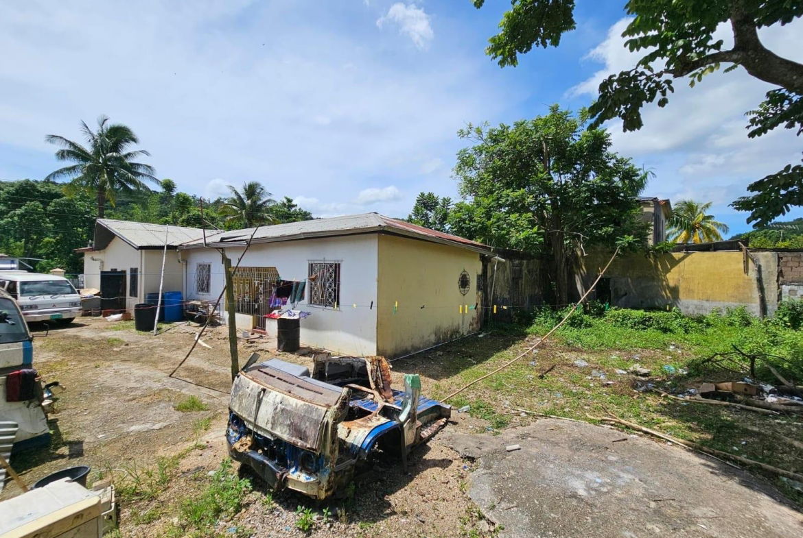 Fifth image of 10 Part of Troy in Troy, Trelawny, Jamaica - property is For Sale