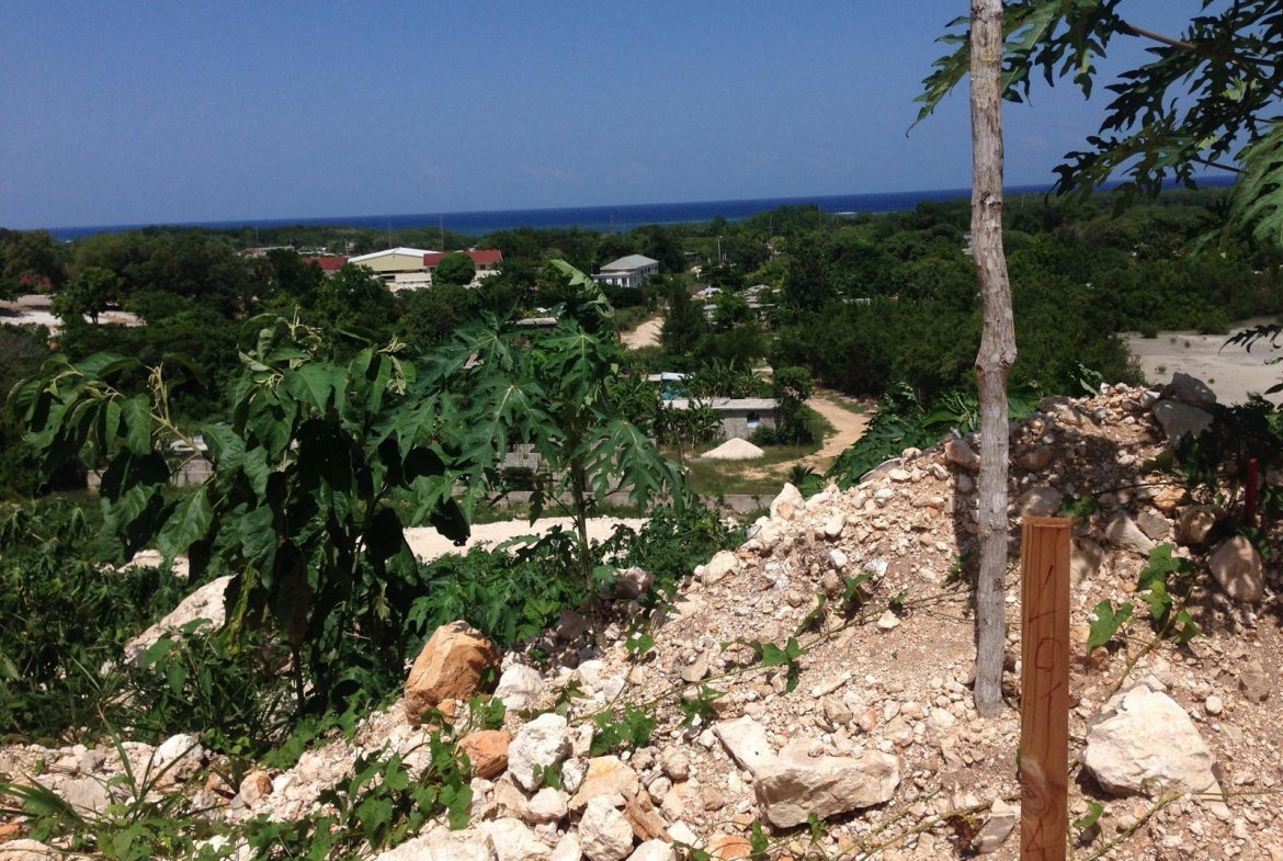 Fifth image of 32 Lakeshore - Greenside Fal in Greenside, Trelawny, Jamaica - property is For Sale