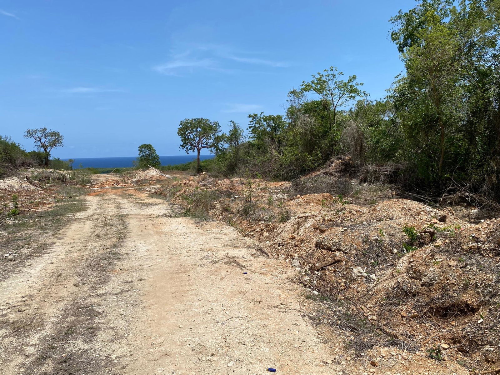 Second image of 33 Lakeshore, Greenside in Greenside, Trelawny, Jamaica - property is For Sale