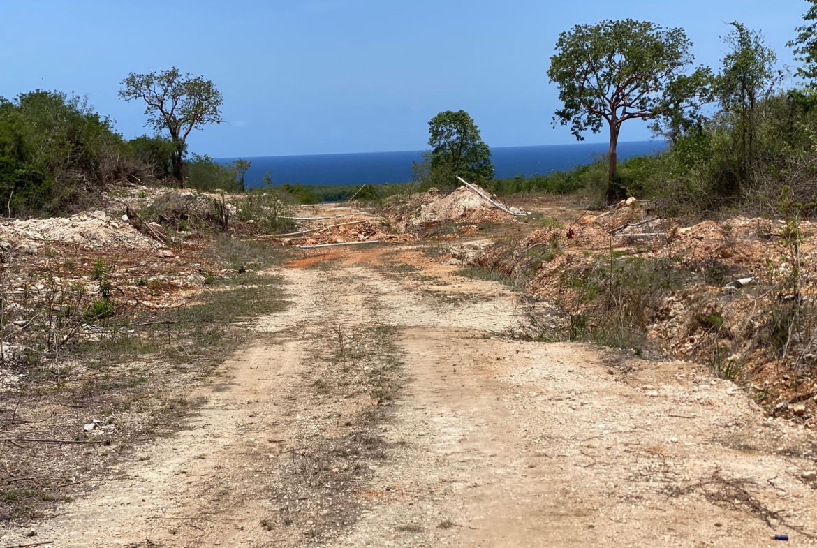 First image of 20 Lakeshore, Greenside in Greenside, Trelawny, Jamaica - property is For Sale