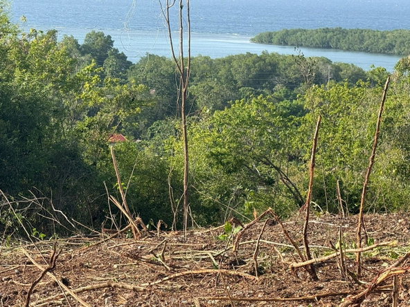 Tenth image of 13 Lakeshore, Greenside in Greenside, Trelawny, Jamaica - property is For Sale