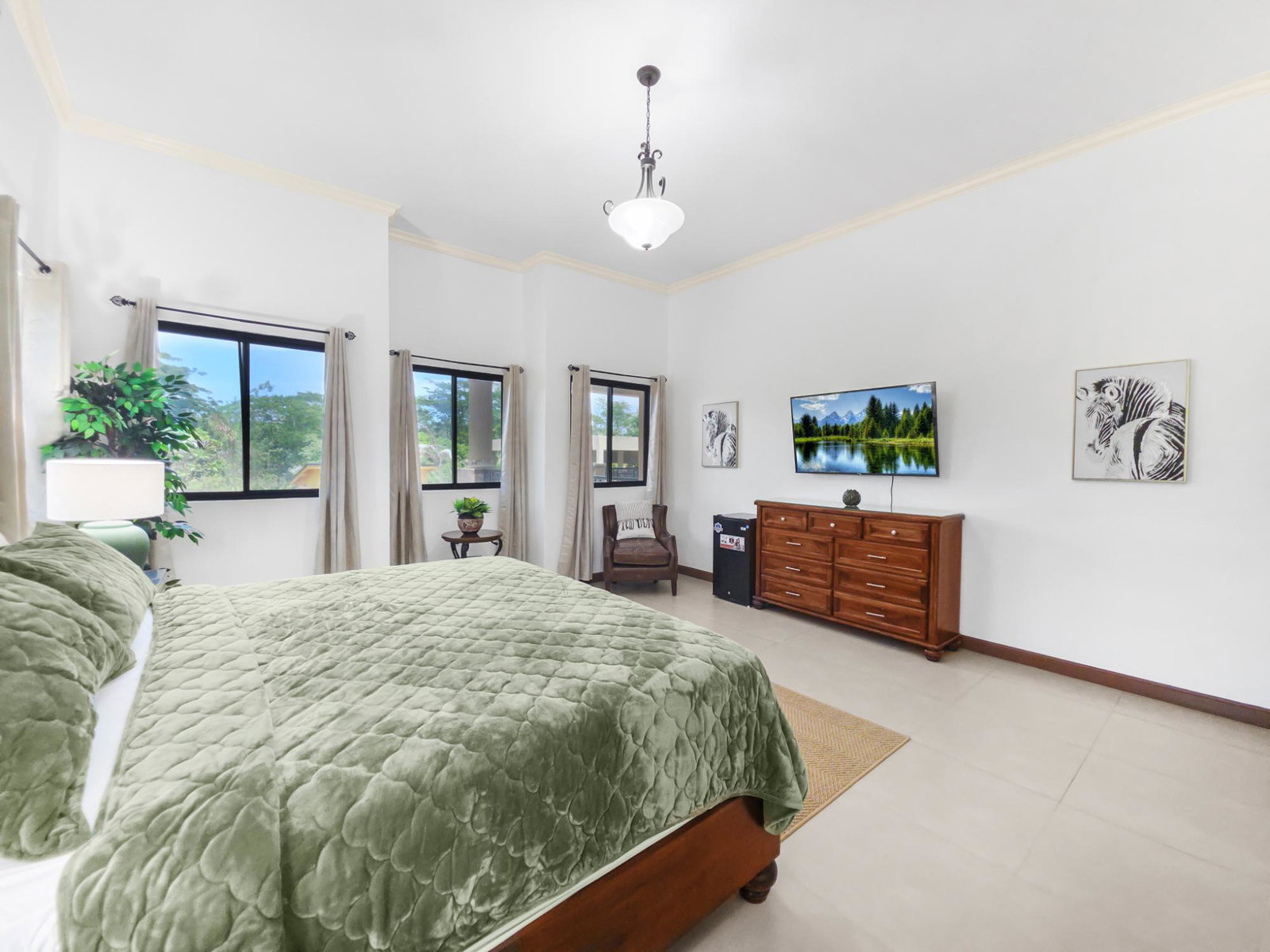 Seventeenth image of 373 Santa Gloria Crescent in Drax Hall Estate, St. Ann, Jamaica - property is For Sale