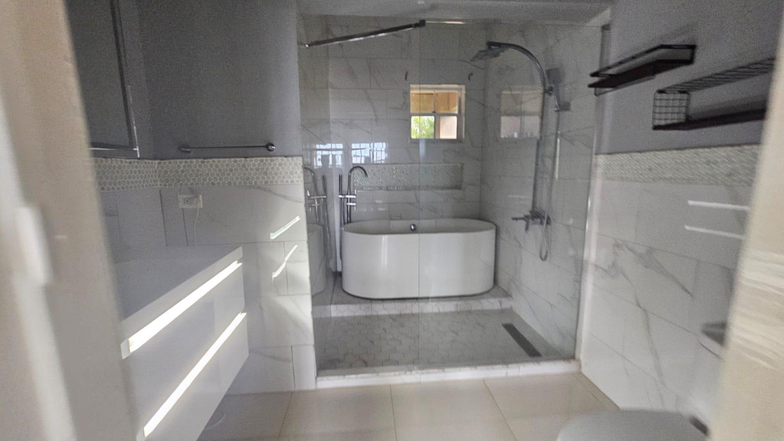 Fifth image of 215 Sandhills Circle in HELLSHIRE HILLS, St. Catherine, Jamaica - property is For Sale