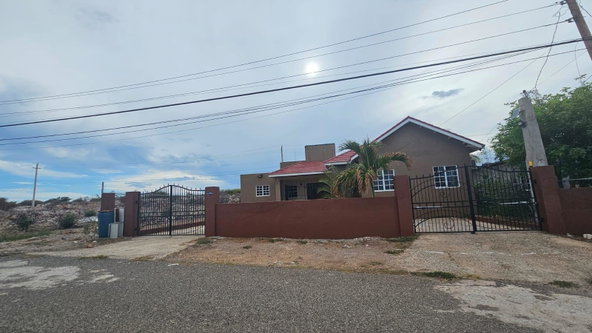 First image of 215 Sandhills Circle in HELLSHIRE HILLS, St. Catherine, Jamaica - property is For Sale