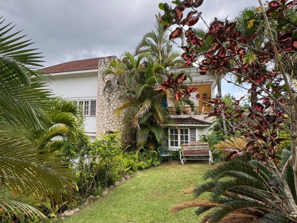 First image of 1 Apollo Close in Kingston 19, St. Andrew, Jamaica - property is For Sale