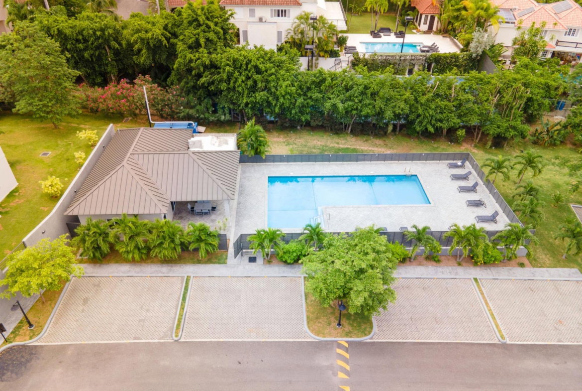 Seventh image of 31b- Pordoi, Cherry Gardens in Kingston 8, St. Andrew, Jamaica - property is For Rent