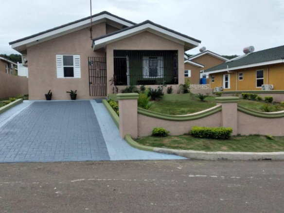 First image of 109 Stonebrook Manor in Falmouth, Trelawny, Jamaica - property is For Sale