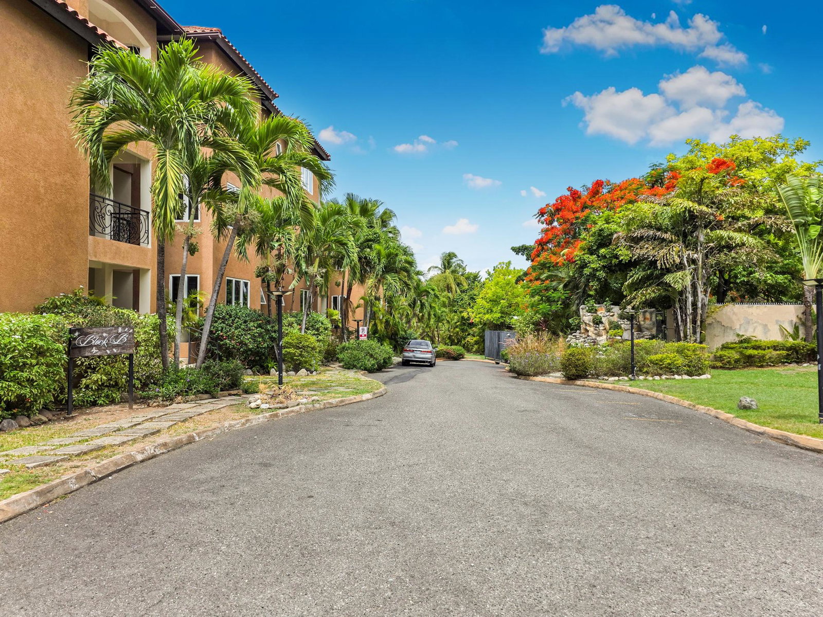 Twenty-First image of 14a-21 Paddington Terrace in Kingston 6, St. Andrew, Jamaica - property is For Sale