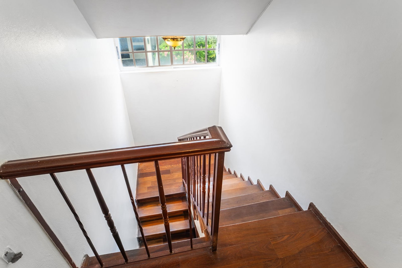 Luxury-Townhouse-for-Sale-in-Kingstons-Prestigious-Upper-Melwood-Avenue Twenty-Third image of 2-1a Upper Melwood Avenue, Kin in Kingston 8, St. Andrew, Jamaica - property is For Sale