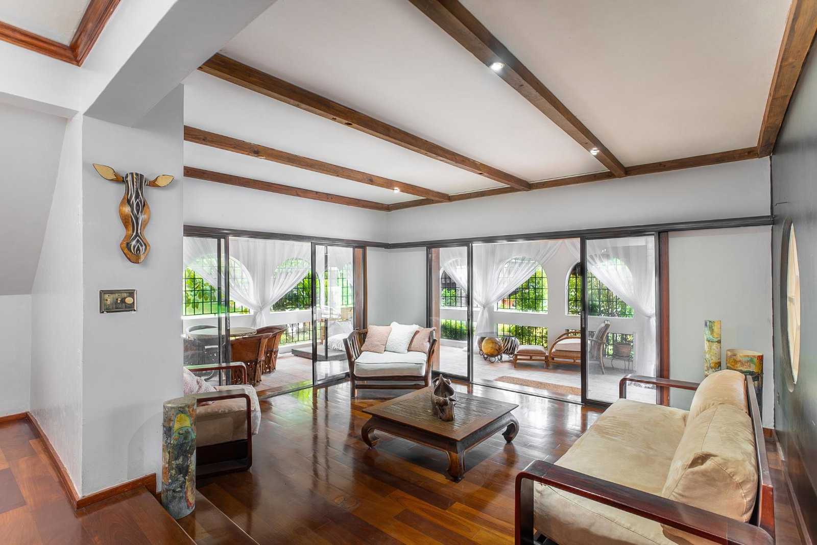 Luxury-Townhouse-for-Sale-in-Kingstons-Prestigious-Upper-Melwood-Avenue Fourth image of 2-1a Upper Melwood Avenue, Kin in Kingston 8, St. Andrew, Jamaica - property is For Sale