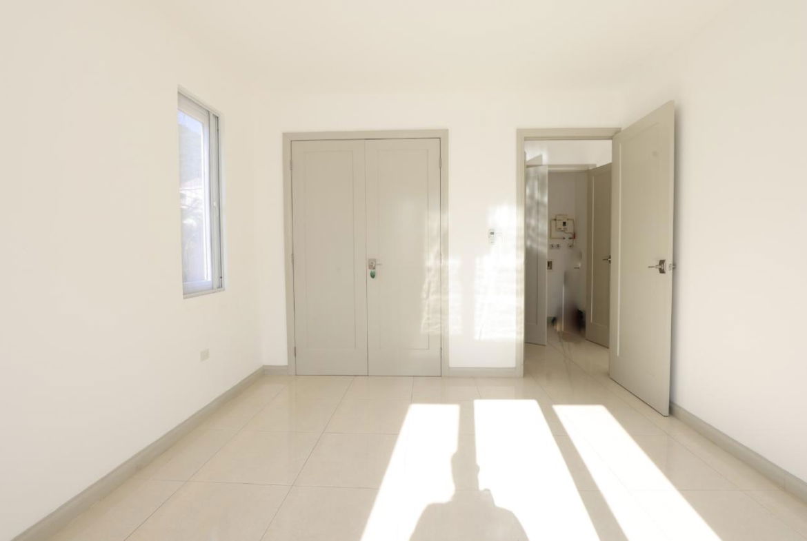 Fourteenth image of 5-200 Mayfair in Red Hills, St. Andrew, Jamaica - property is For Rent