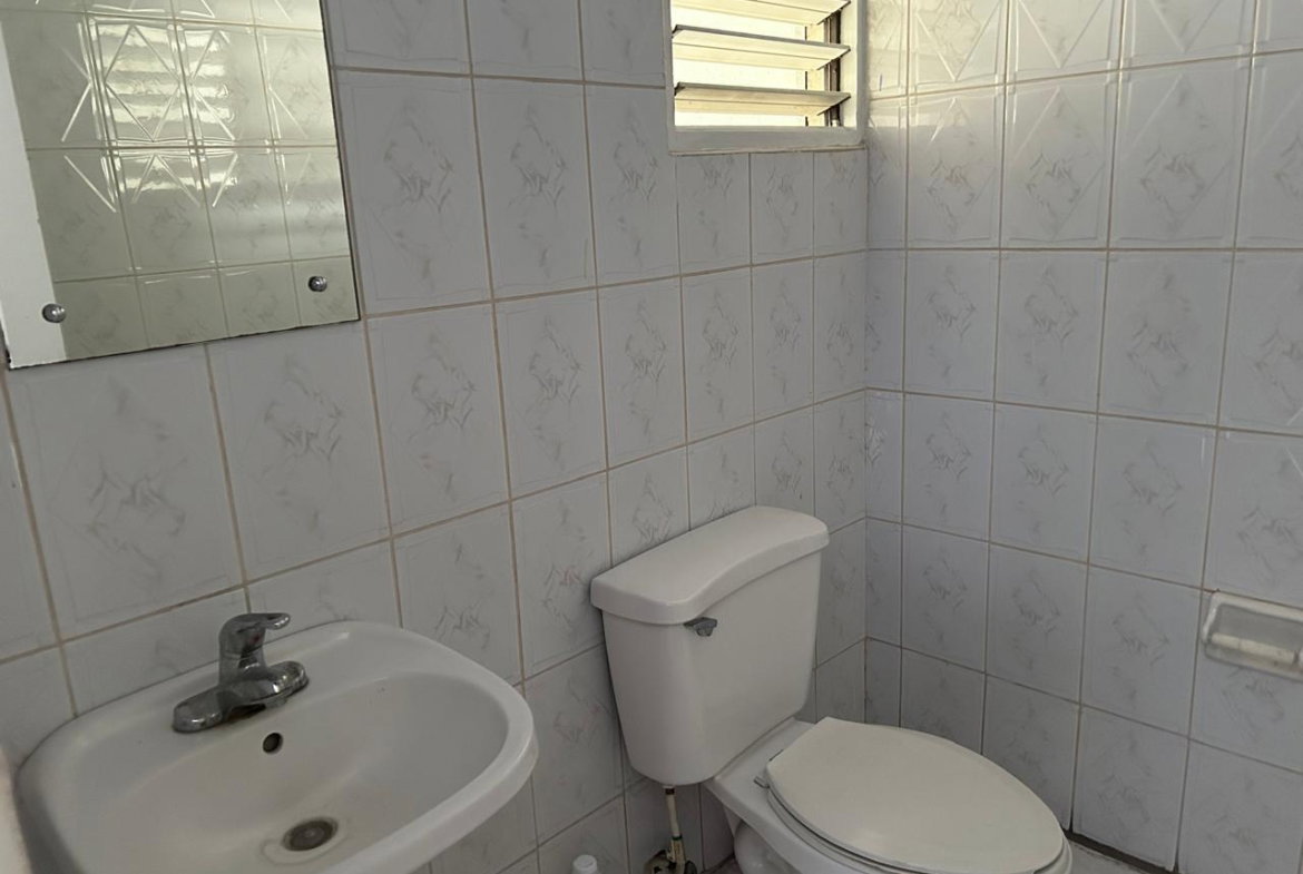 Eleventh image of Apt. 14-7 Seaview Avenue in Kingston 6, St. Andrew, Jamaica - property is For Rent