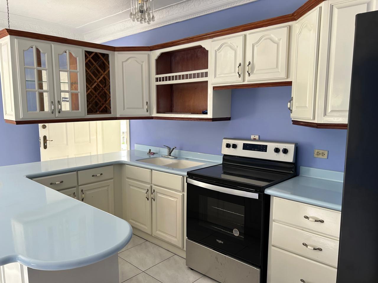 Modern-2-Bedroom-Apartment-for-Rent-on-Seaview-Avenue-St.-Andrew-Jamaica Seventh image of Apt. 14-7 Seaview Avenue in Kingston 6, St. Andrew, Jamaica - property is For Rent