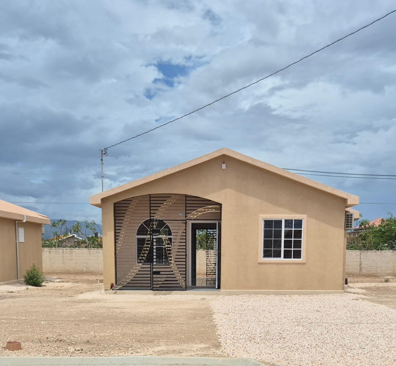 Modern-2-Bedroom-House-for-Rent-in-Phoenix-Park-Village-2-St.-Catherine Sixth image of 247 Phoenix Park Village 2 in Phoenix Park, St. Catherine, Jamaica - property is For Rent