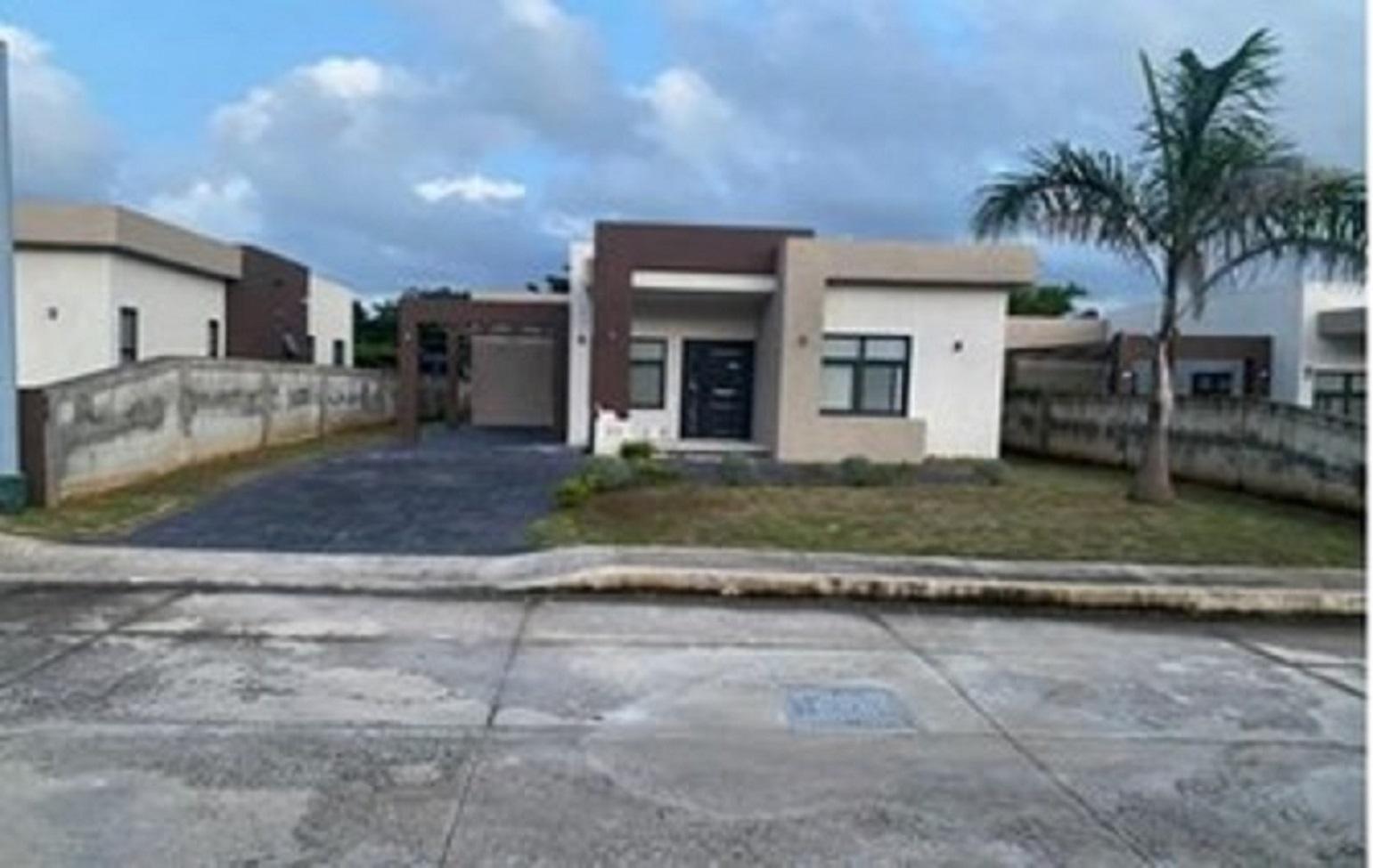 Modern-2-Bedroom-House-for-Sale-at-Pyramid-Point-St.-Ann-Jamaica Third image of 33- Pyramid Point, Southbeach in Ocho Rios, St. Ann, Jamaica - property is For Sale