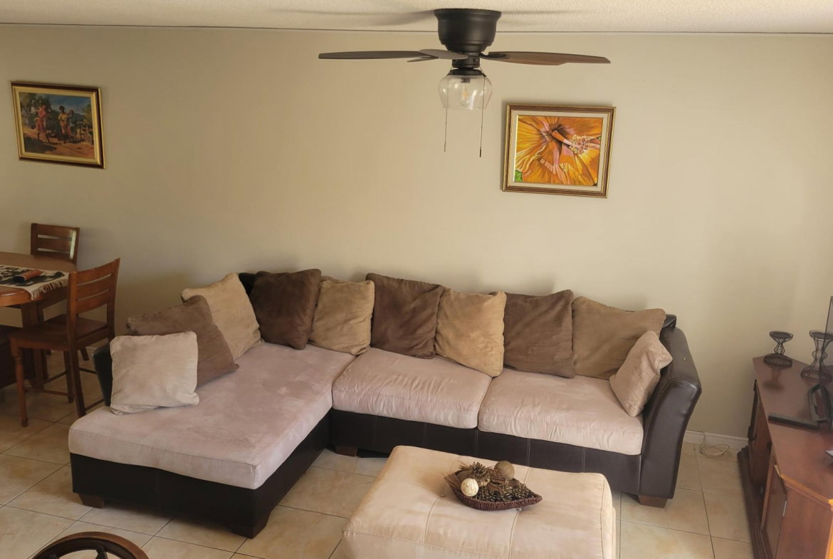 Eighth image of 269- Walton Close in Portmore Country Club, St. Catherine, Jamaica - property is For Sale