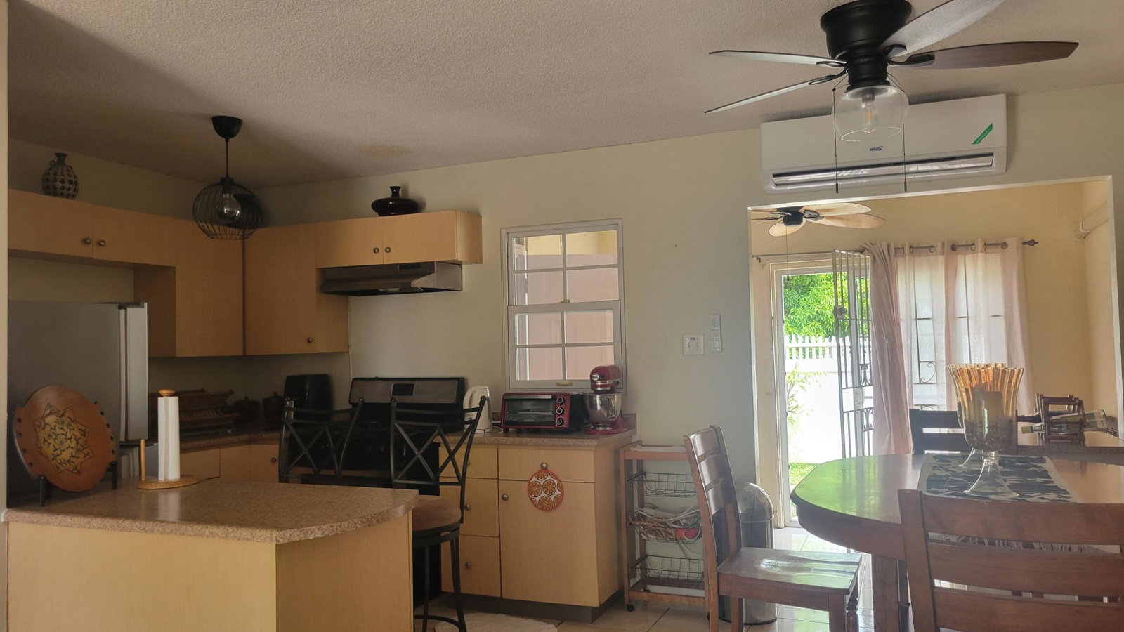 Ninth image of 269- Walton Close in Portmore Country Club, St. Catherine, Jamaica - property is For Sale