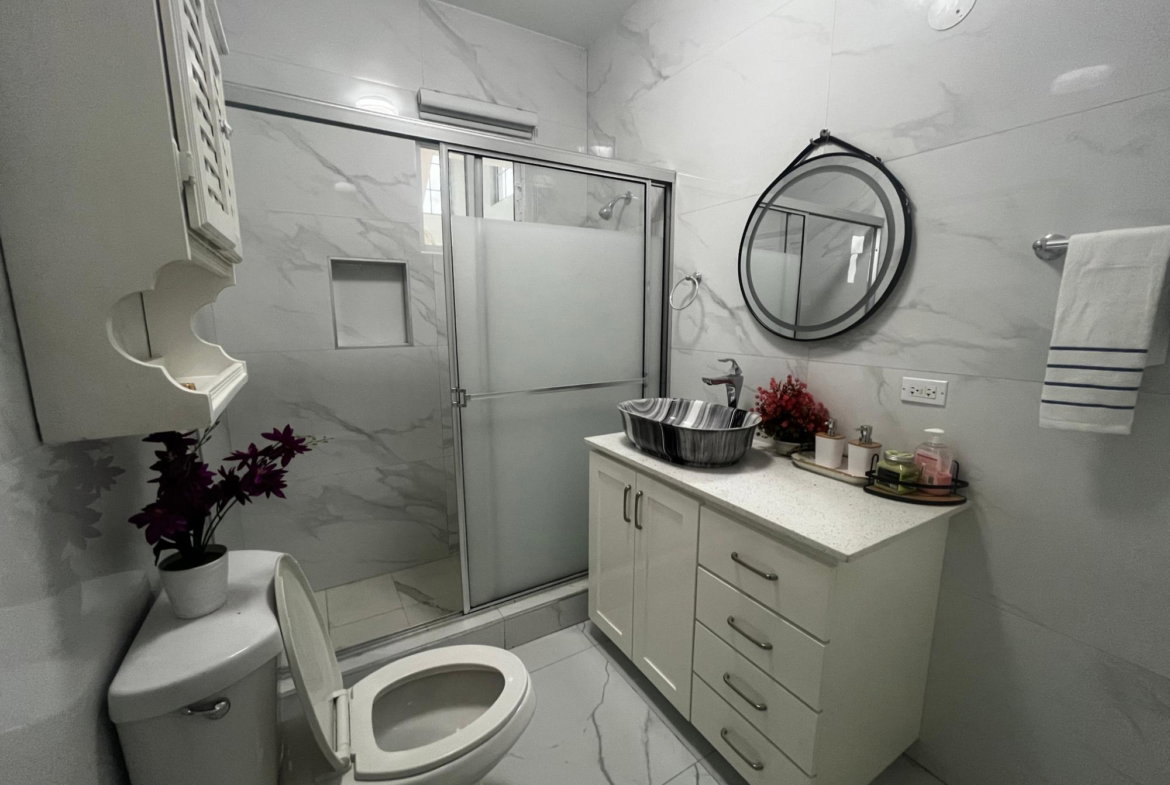 Fourth image of 3-3 Ridge View Close in Kingston 19, St. Andrew, Jamaica - property is For Rent