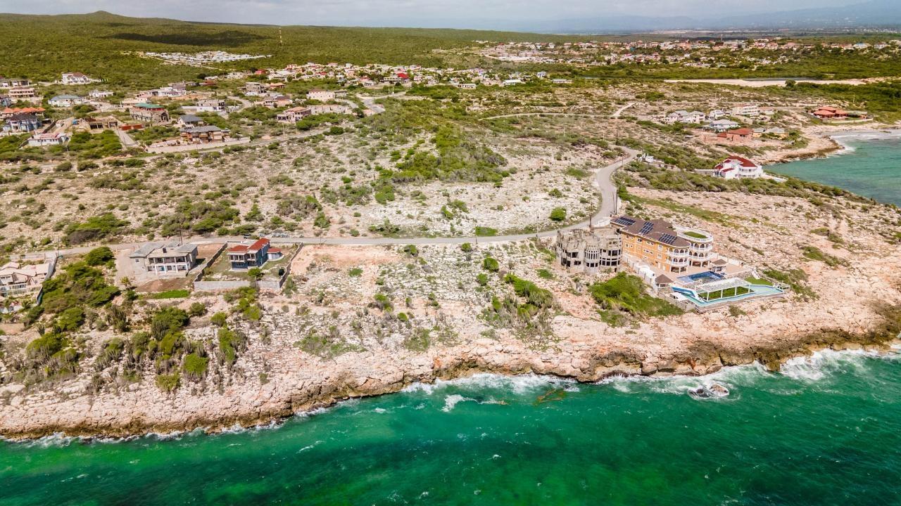 Second image of 39 St. Georges Cliff in Hellshire Heights, St. Catherine, Jamaica - property is For Sale