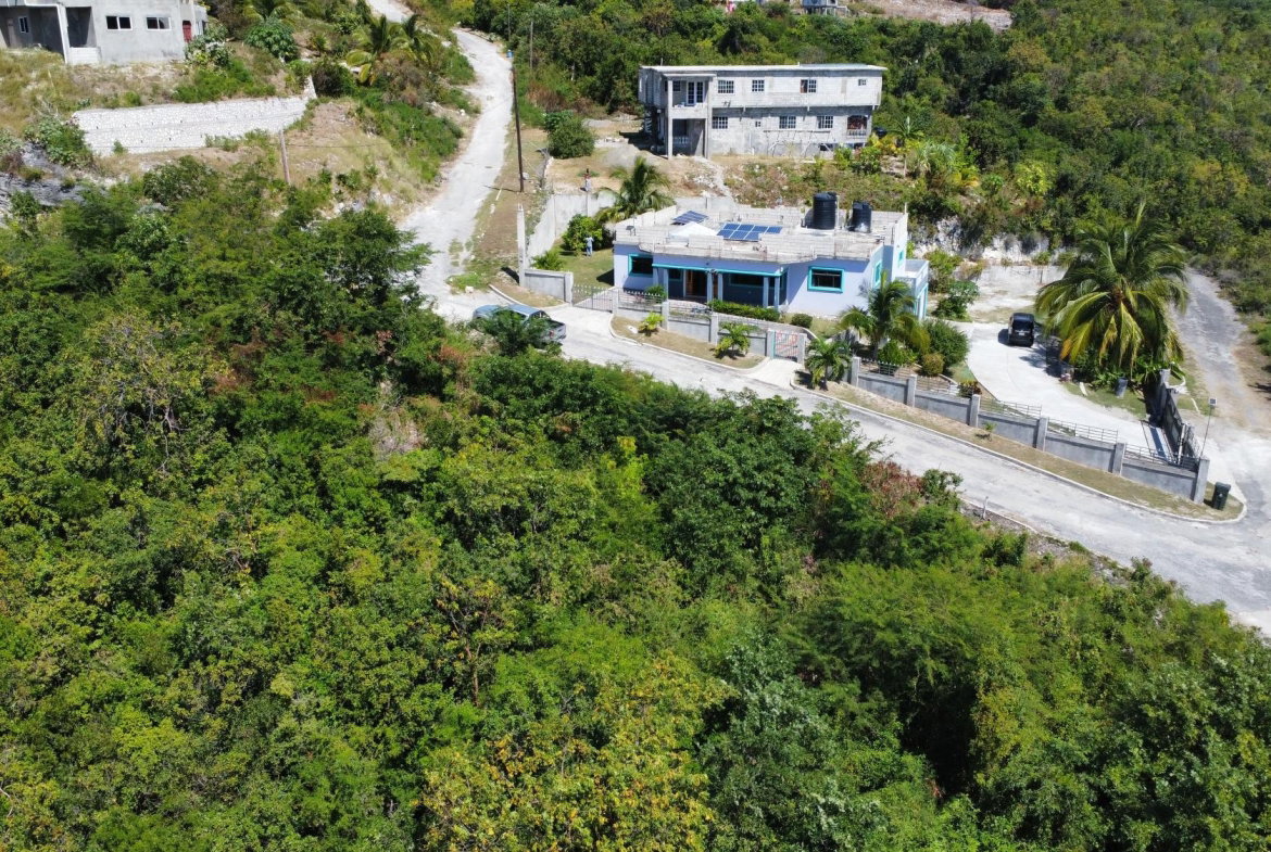Third image of 166 Santa Cruz Blvd in Spring Garden, St. Thomas, Jamaica - property is For Sale