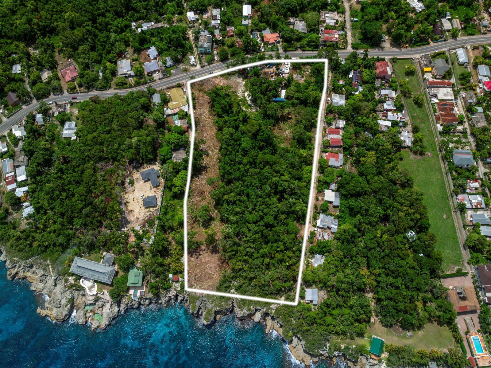 Oceanfront-Development-Land-for-Sale-in-Oracabessa-St.-Mary-Jamaica Third image of Liberty Castle, Race Cour in Oracabessa, St. Mary, Jamaica - property is For Sale