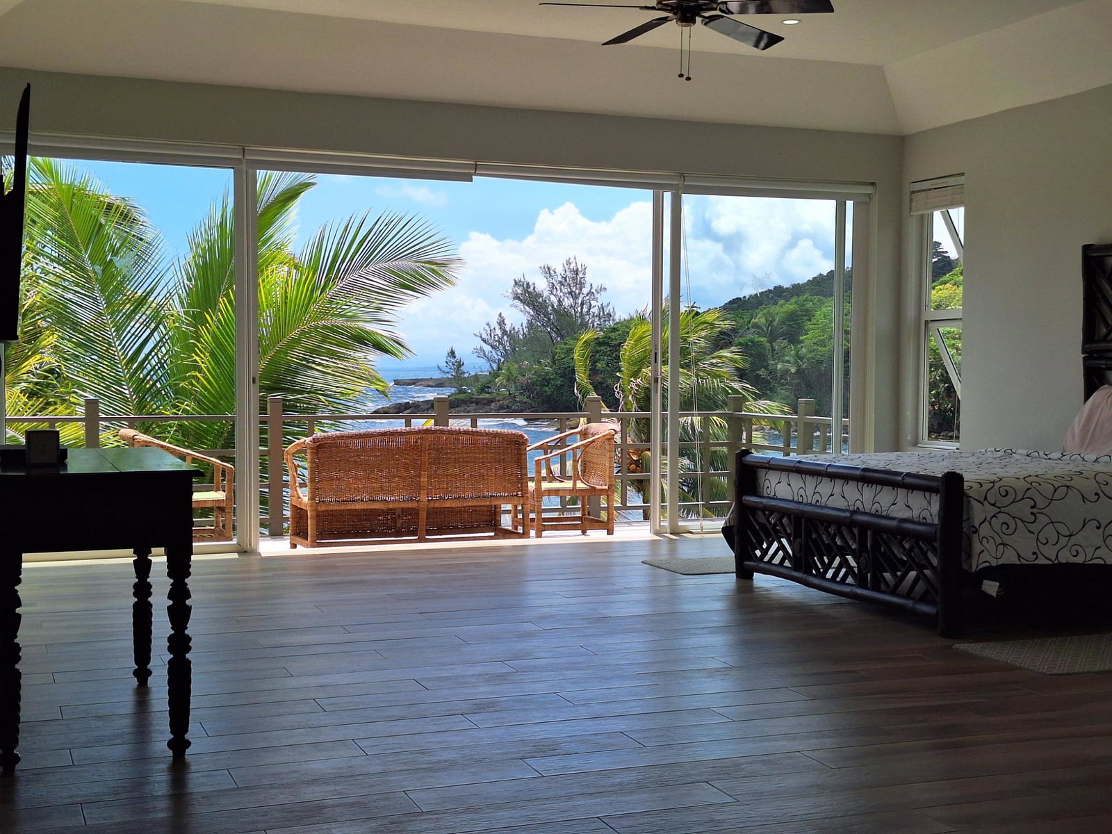 Oceanfront-Villa-for-Sale-in-Strawberry-Fields-Robins-Bay-St.-Mary-Jamaica Twenty-Second image of 3 Don Christopher's Point in Robins Bay, St. Mary, Jamaica - property is For Sale
