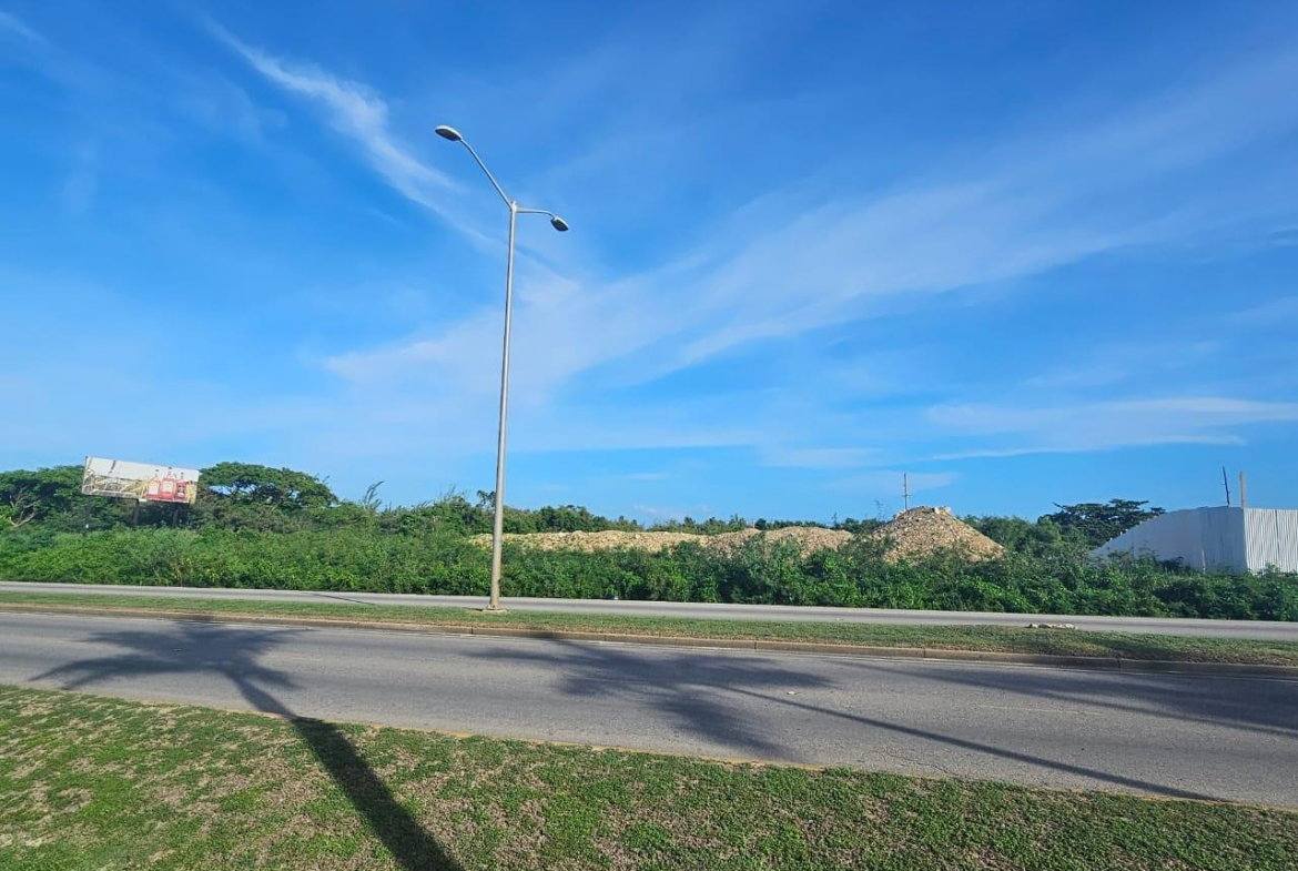 Third image of 2b Montego Park Estate in Montego Bay, St. James, Jamaica - property is For Rent