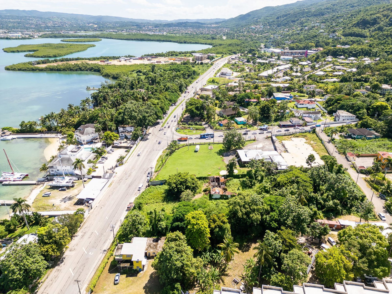 Ninth image of Reading Pen, St. James in Reading, St. James, Jamaica - property is For Sale