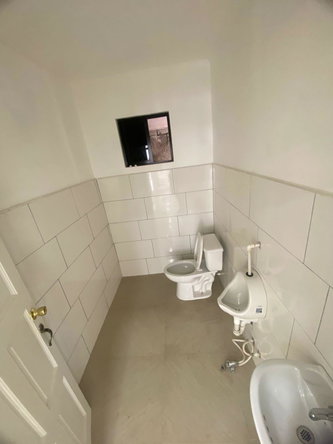 Seventh image of 115-117 Manchester Road in Mandeville, Manchester, Jamaica - property is For Rent