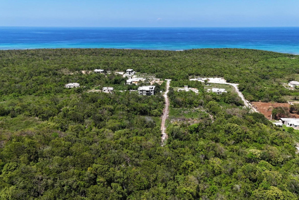 Ninth image of 430 Calabash Walk in DUNCAN BAY, Trelawny, Jamaica - property is For Sale