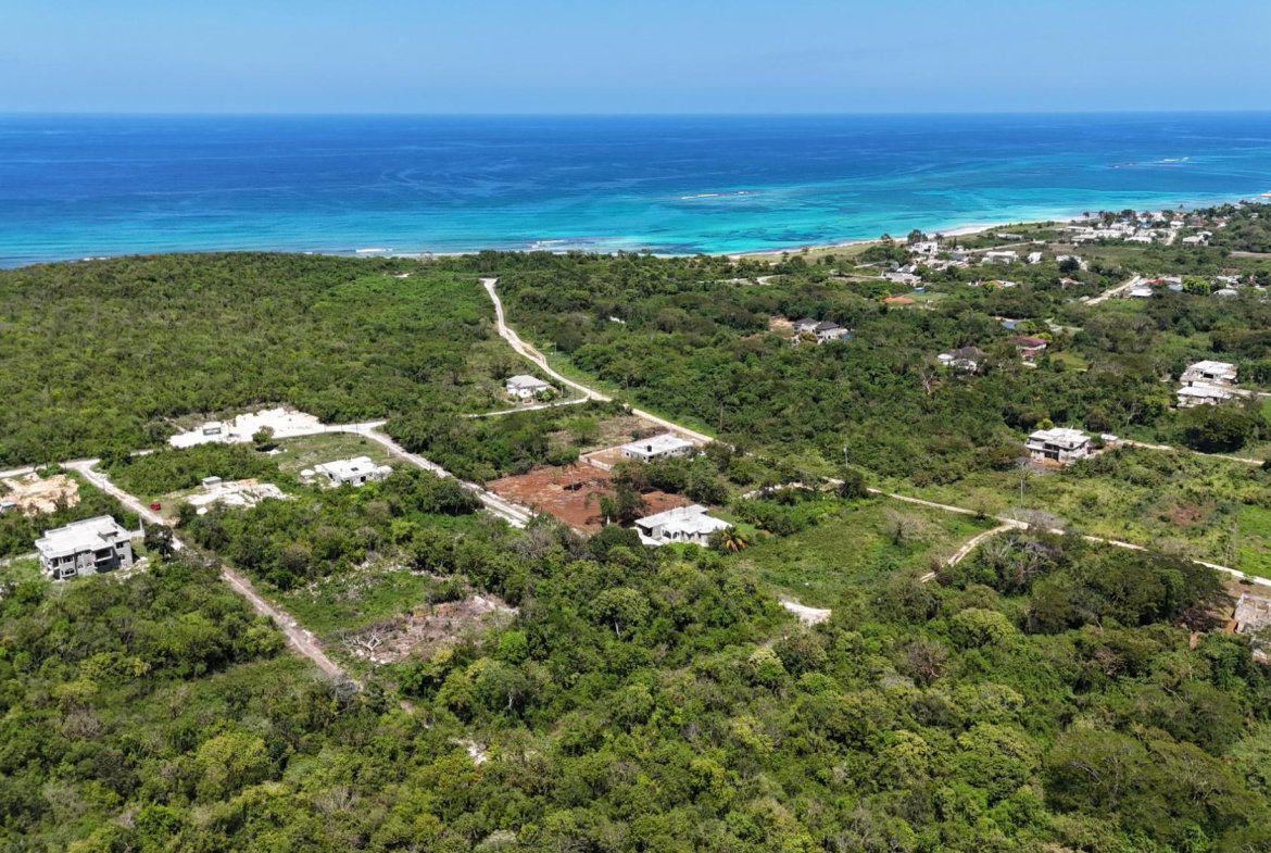 Second image of 430 Calabash Walk in DUNCAN BAY, Trelawny, Jamaica - property is For Sale