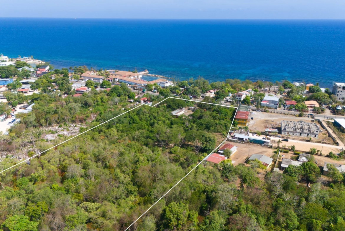 Tenth image of Part of Runaway Bay in Runaway Bay, St. Ann, Jamaica - property is For Sale