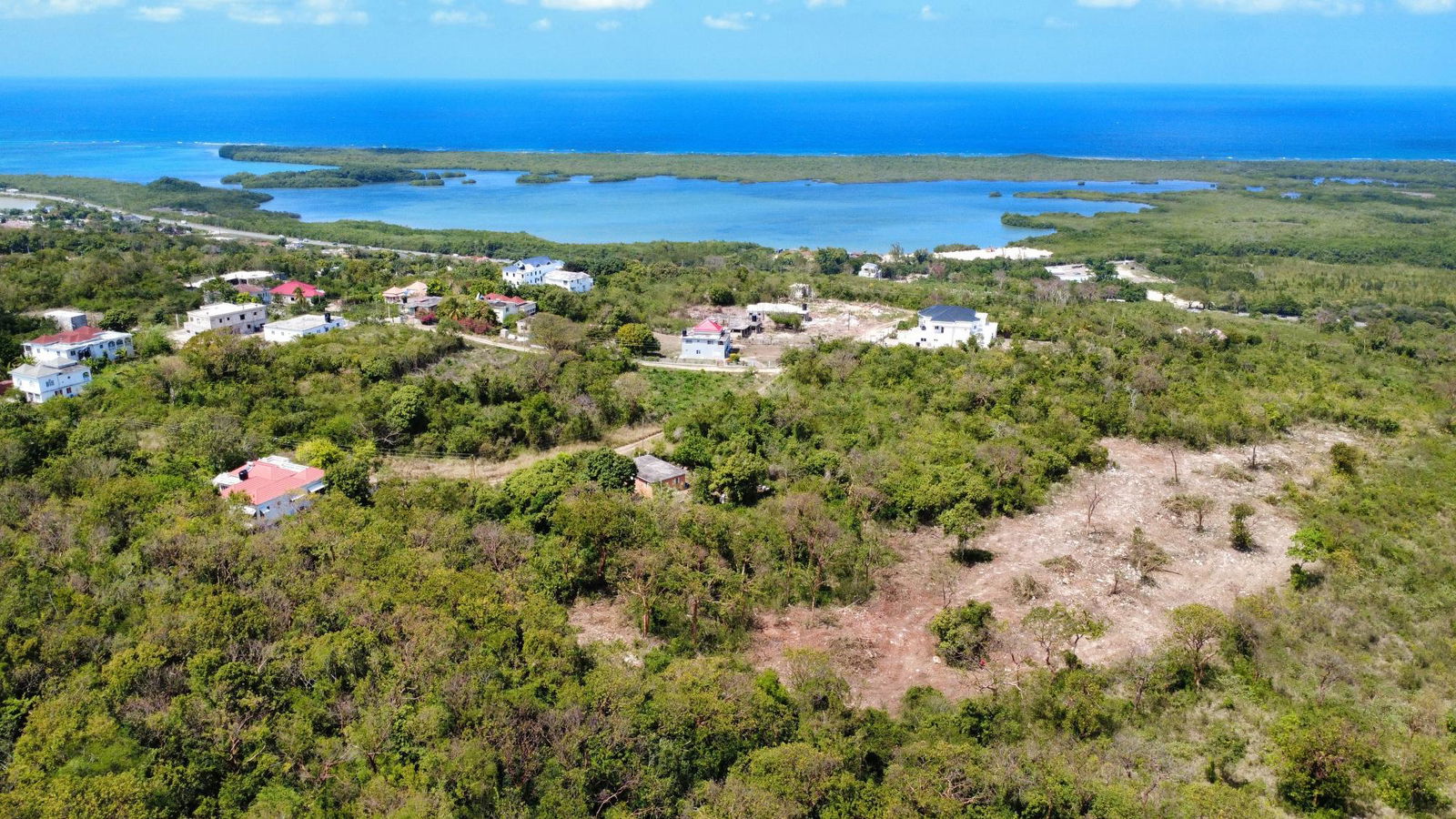 Second image of Greenside, Trelawny in Greenside, Trelawny, Jamaica - property is For Sale