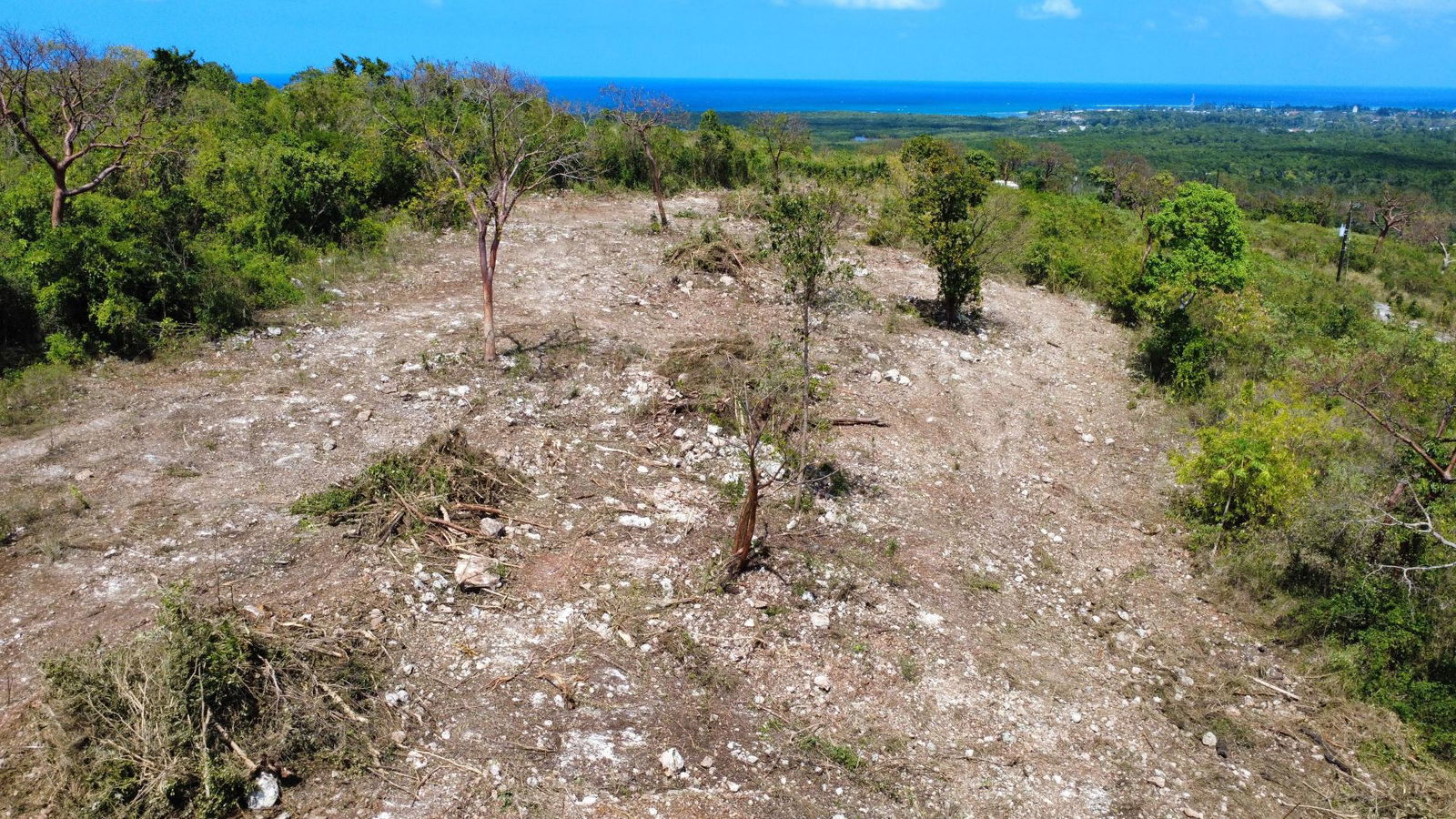 Fifth image of Greenside, Trelawny in Greenside, Trelawny, Jamaica - property is For Sale