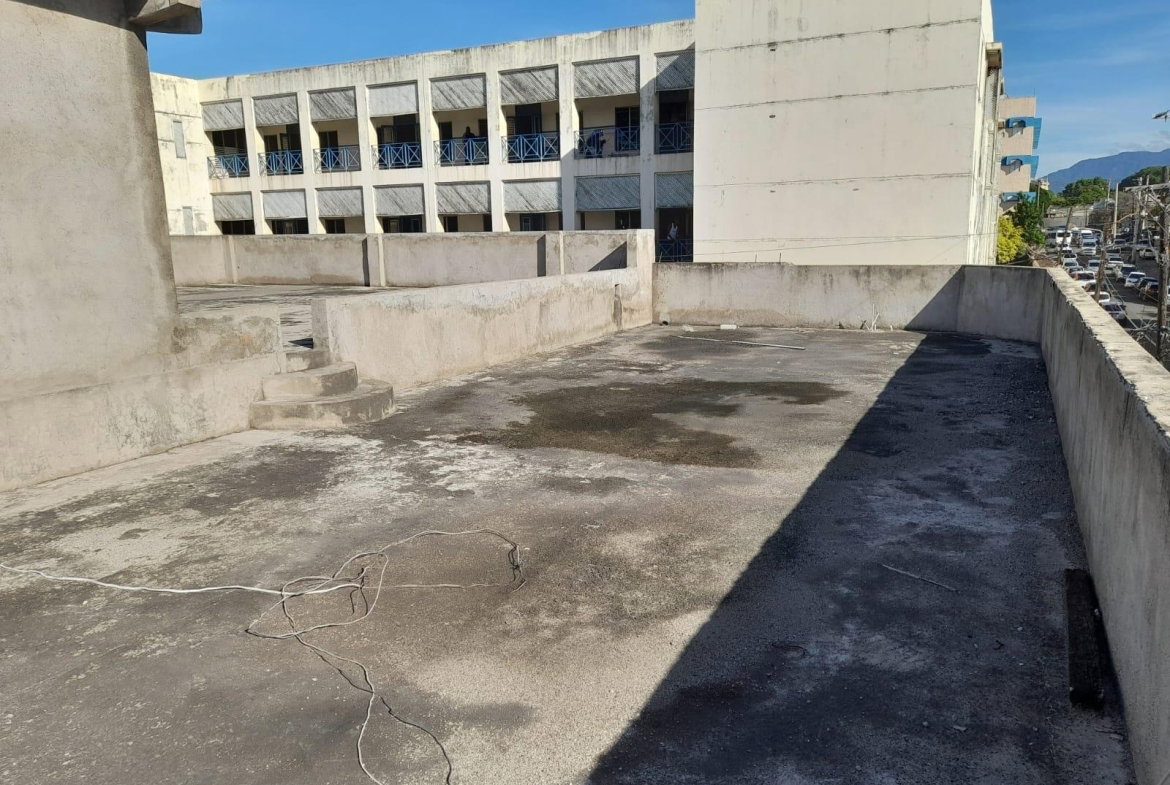 Ninth image of 175 Princess Street in KINGSTON, Kingston, Jamaica - property is For Sale