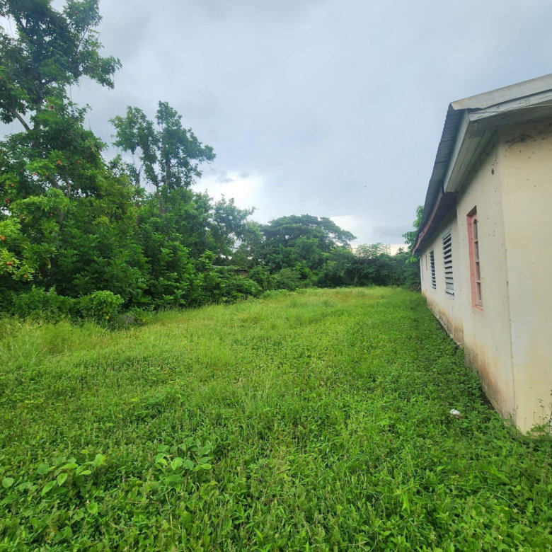 First image of Gutters, Bushy Park in Bushy Park, St. Catherine, Jamaica - property is For Sale