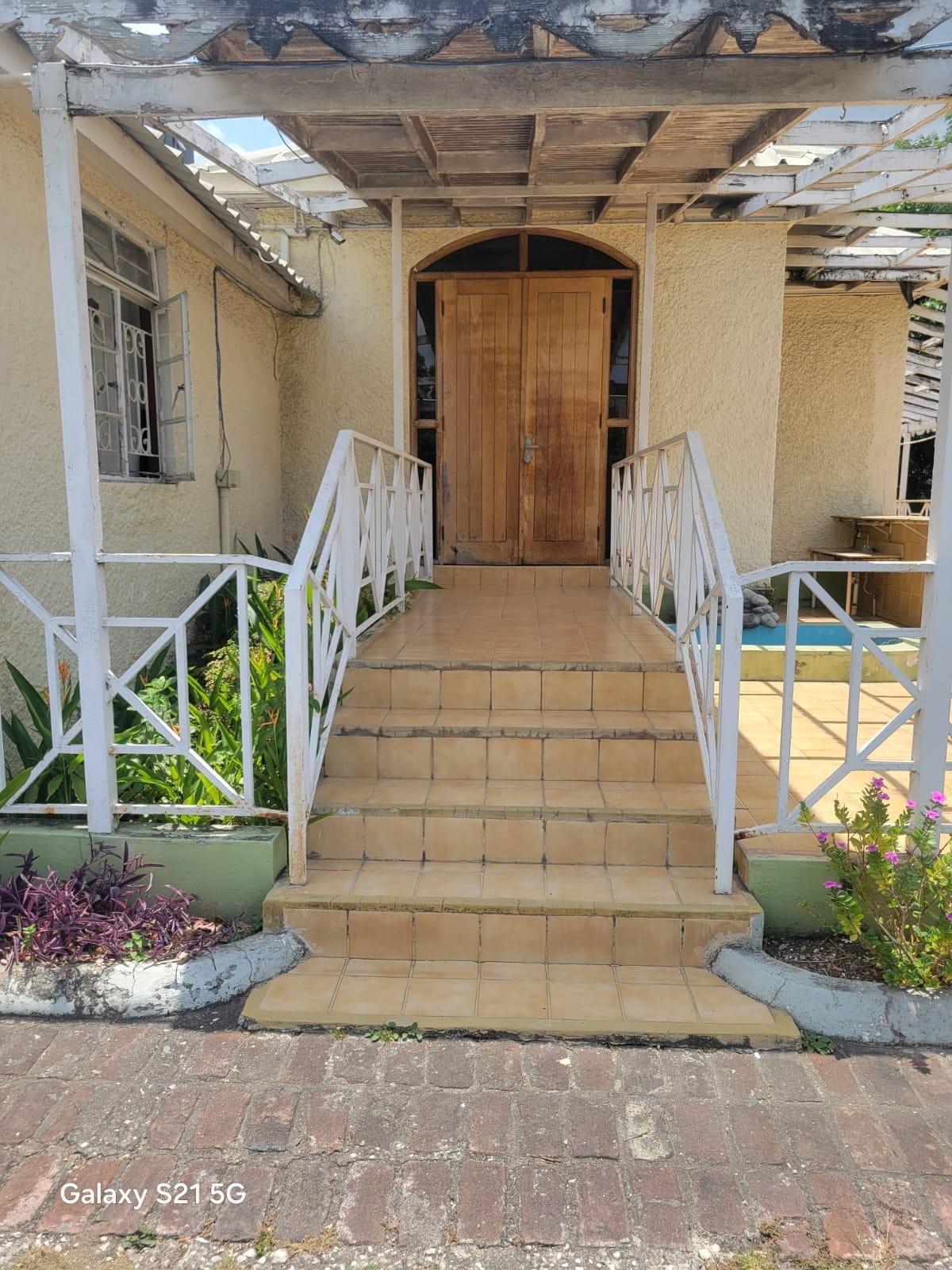 Twelfth image of 6 st Michael's Terrace in Kingston 6, St. Andrew, Jamaica - property is For Sale