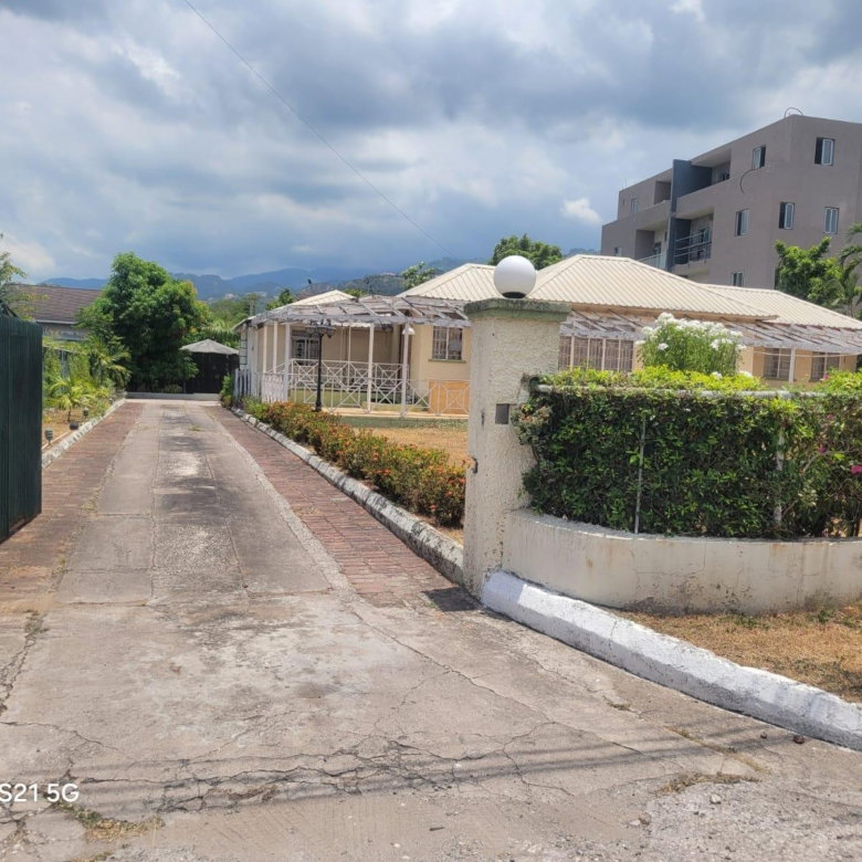 First image of 6 st Michael's Terrace in Kingston 6, St. Andrew, Jamaica - property is For Sale