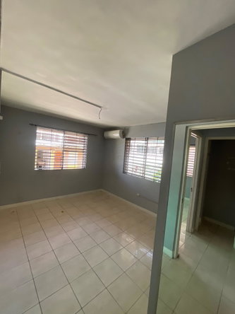 Third image of 402-1 Central Avenue in Kingston 10, St. Andrew, Jamaica - property is For Rent