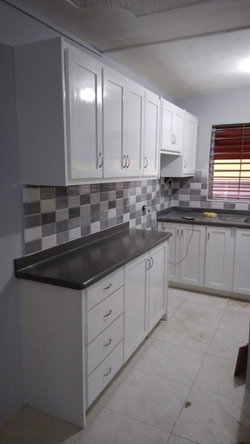 Fourth image of 402-1 Central Avenue in Kingston 10, St. Andrew, Jamaica - property is For Rent
