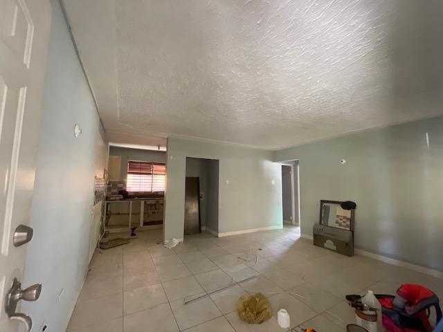 Fifth image of 402-1 Central Avenue in Kingston 10, St. Andrew, Jamaica - property is For Rent
