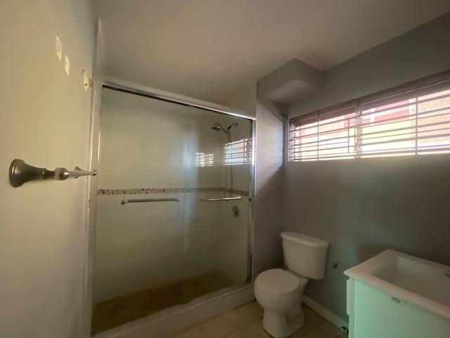Sixth image of 402-1 Central Avenue in Kingston 10, St. Andrew, Jamaica - property is For Rent