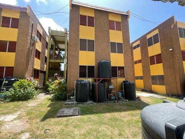 Seventh image of 402-1 Central Avenue in Kingston 10, St. Andrew, Jamaica - property is For Rent