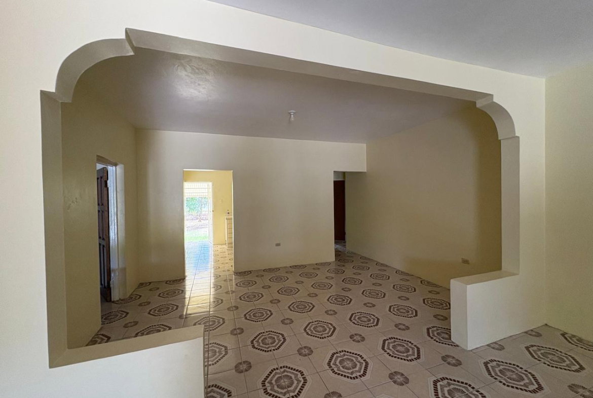 Fifth image of 11 Hodges Black River po in Black River, St. Elizabeth, Jamaica - property is For Sale