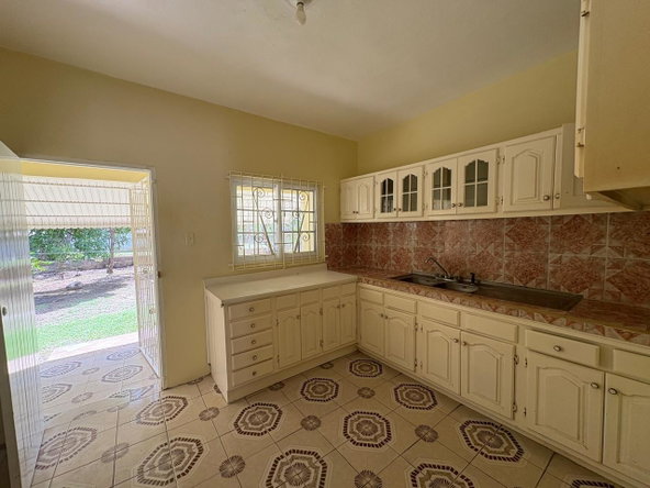 Seventh image of 11 Hodges Black River po in Black River, St. Elizabeth, Jamaica - property is For Sale