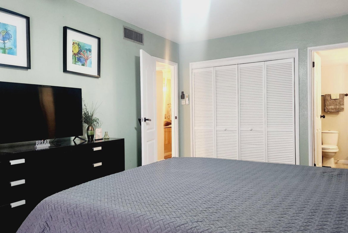 Twenty-Second image of 47- Ocean Boulevard in KINGSTON, Kingston, Jamaica - property is For Sale