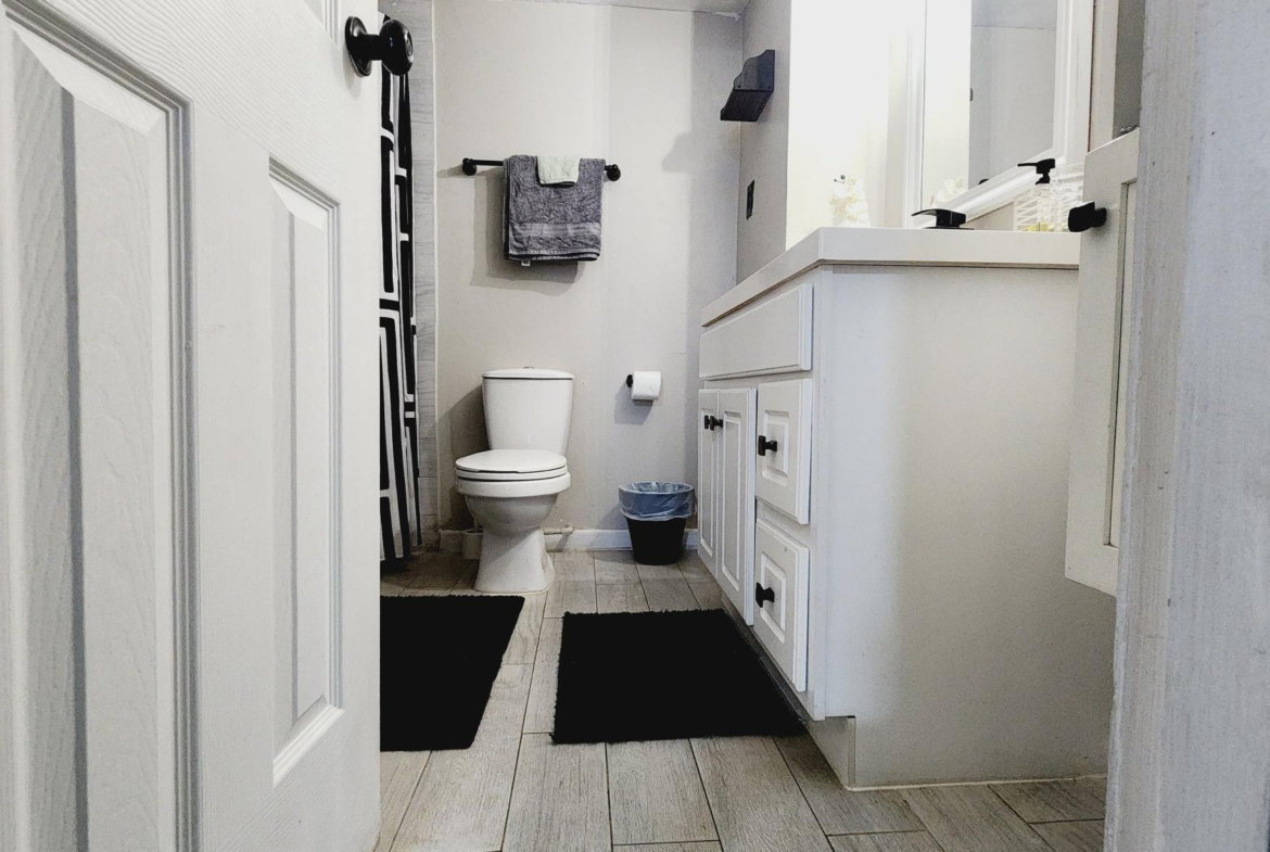 Twenty-Fifth image of 47- Ocean Boulevard in KINGSTON, Kingston, Jamaica - property is For Sale