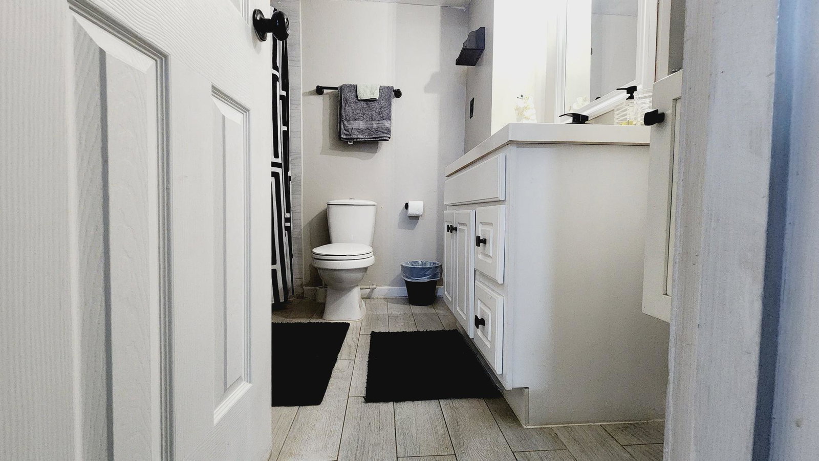 Twenty-Fifth image of 47- Ocean Boulevard in KINGSTON, Kingston, Jamaica - property is For Sale