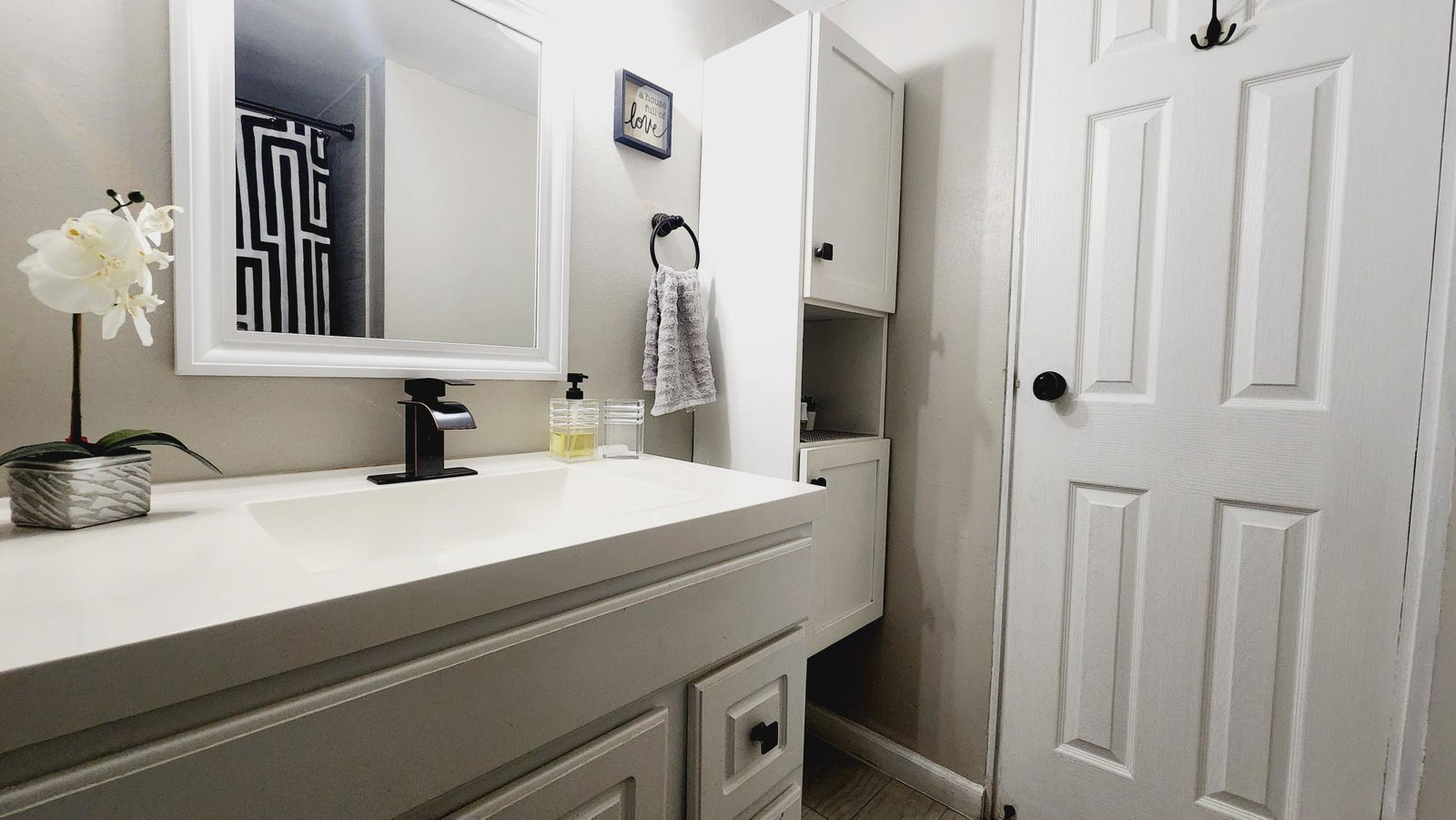 Twenty-Sixth image of 47- Ocean Boulevard in KINGSTON, Kingston, Jamaica - property is For Sale