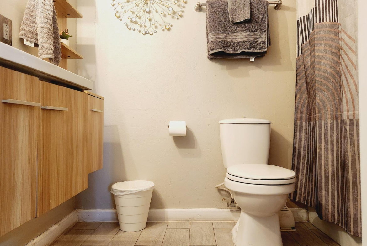 Twenty-Eighth image of 47- Ocean Boulevard in KINGSTON, Kingston, Jamaica - property is For Sale